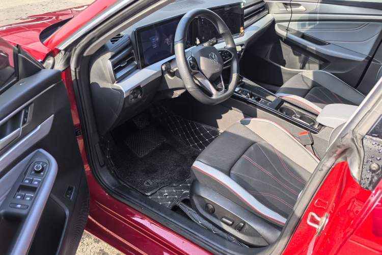 Used Volkswagen Lamando 2023 Lavida L 280TSI DSG Cool & Spicy Edition