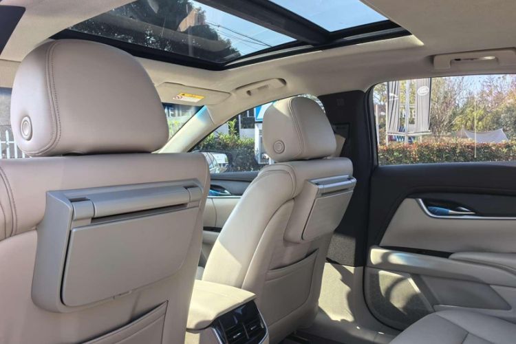 Used Cadillac XTS 2015 28T Comfort Model
