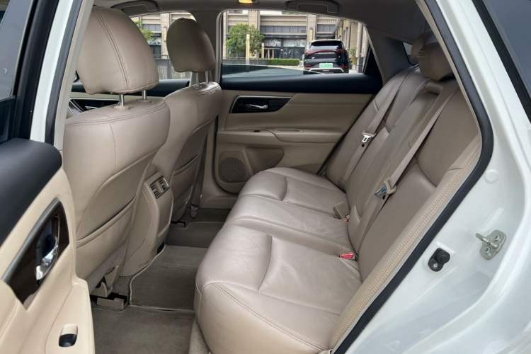 Used Nissan Teana 2013 2.0L XE Fashion Edition
