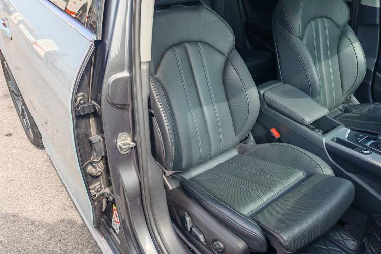 Used Audi A4L 2022 40 TFSI Fashion Dynamic Model