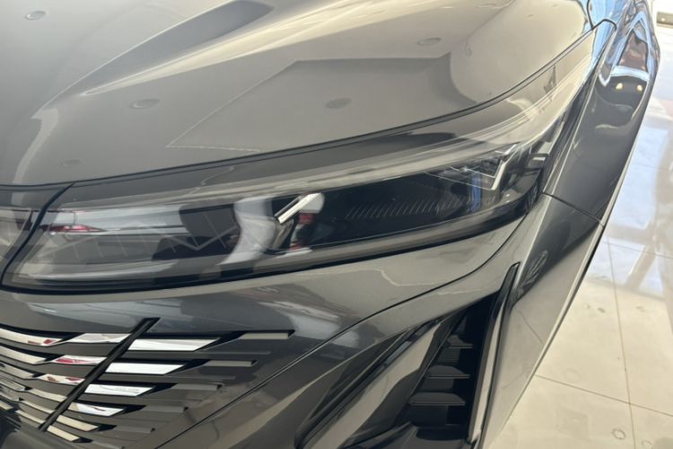 Used Changan CS75 PLUS 2023 3rd Generation 1.5T Automatic Prestige Model
