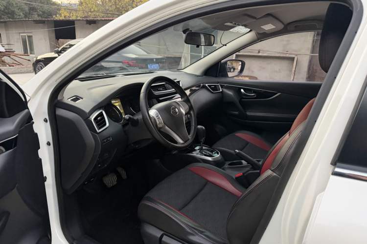 Used Nissan Qashqai 2017 2.0L CVT Smart Enjoyment Version China V Standard
