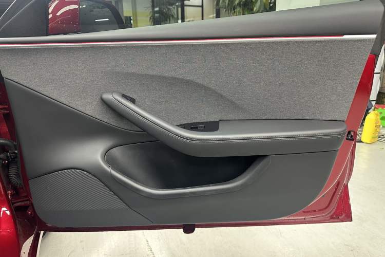 Used Tesla Model 3 2023 Rear-Wheel-Drive Version