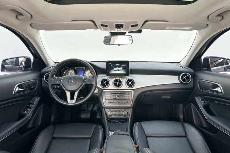 Used Mercedes-Benz GLA 2016 GLA 200 Fashion Model