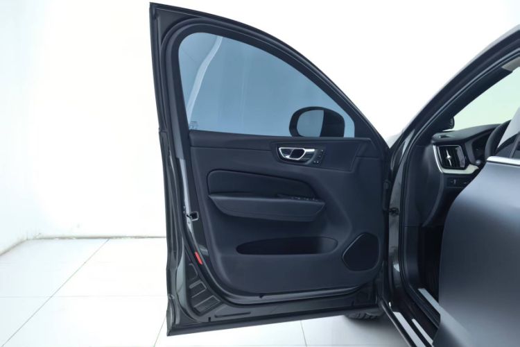 Used Volvo XC60 2020 T5 4x4 Smart Luxury Edition
