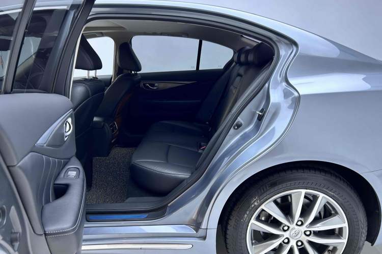 Used Infiniti Q50L 2016 2.0T Enjoyment Edition