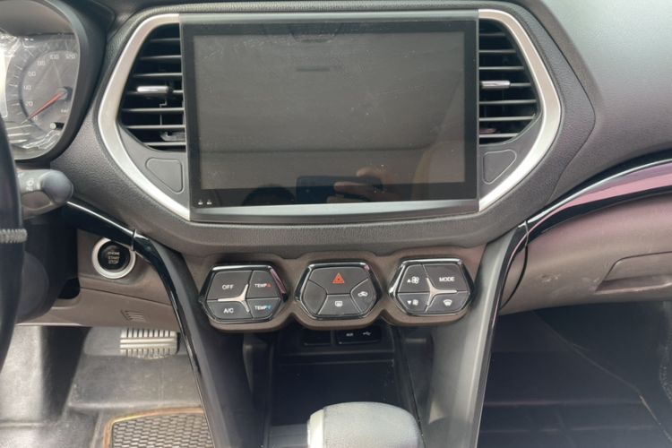 Used GAC Trumpchi GS4 2017 200T G-DCT Two-Wheel Drive Elite Edition