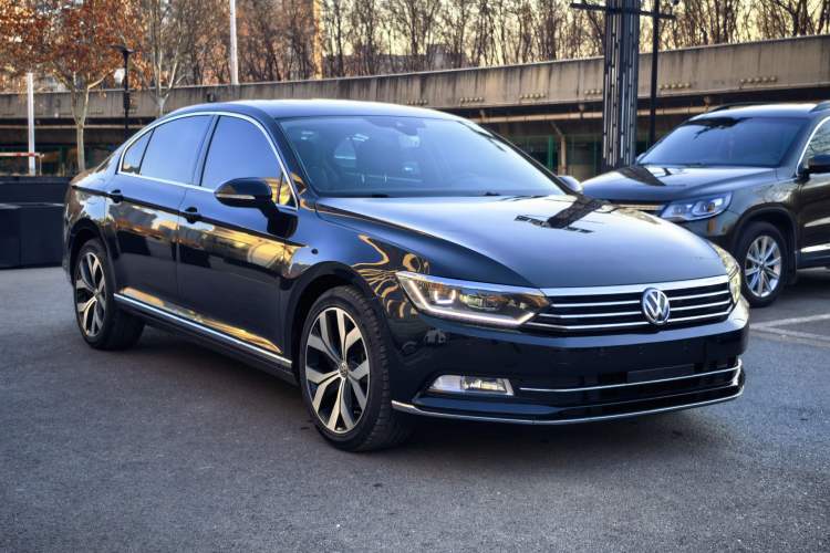 Used Volkswagen Magotan 2018 330TSI DSG Luxury Model