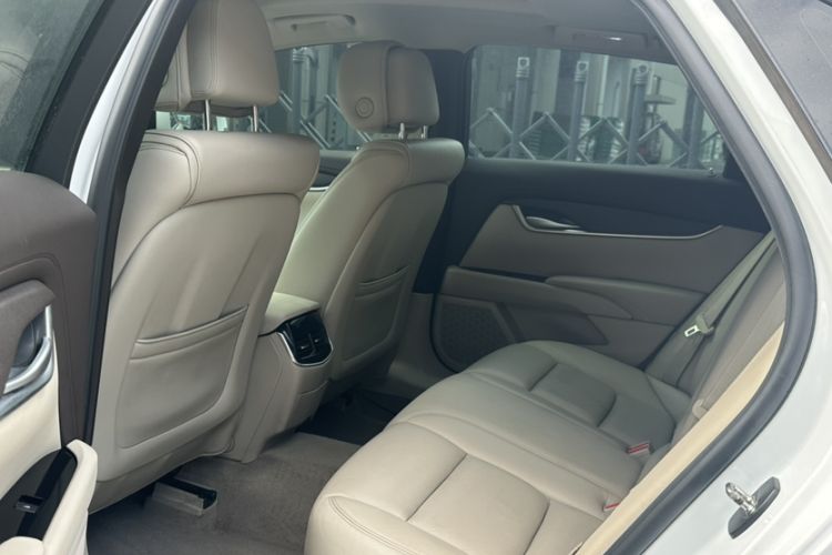 Used Cadillac XTS 2014 28T Comfort Version