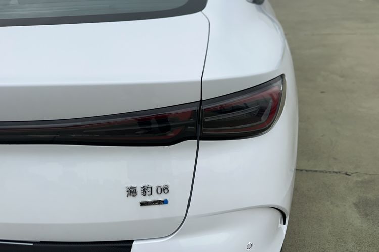 Used BYD Seal 06 New Energy 2025 DM-i Smart Drive 120KM Prestige Model
