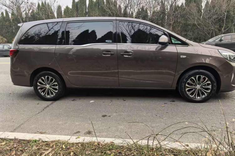 Used Buick GL8 2021 Land Cruiser Executive Class 652T Comfort Model
