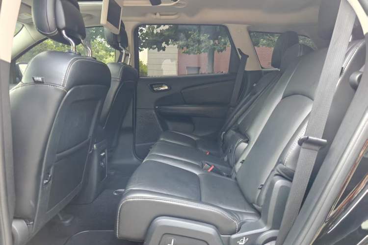 Used Dodge Journey 2016 2.4L Two-Wheel-Drive Touring Edition
