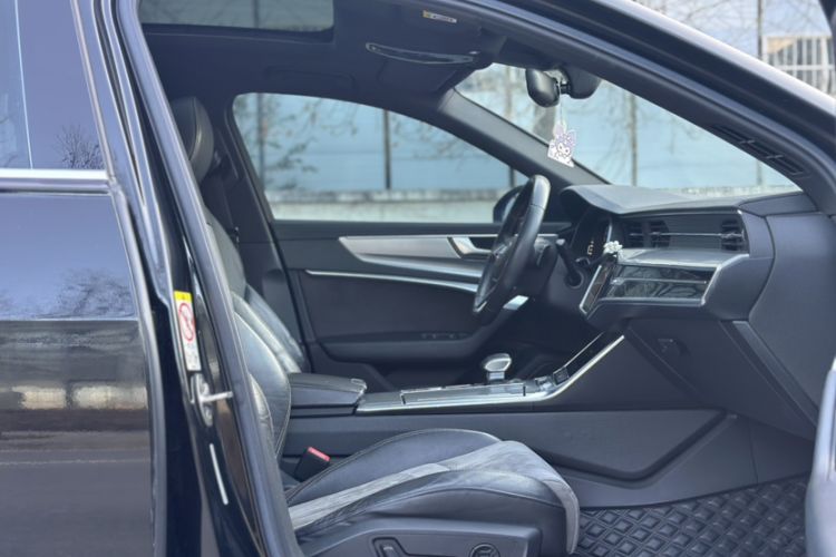 Used Audi A6L 2019 40 TFSI Luxury Dynamic Model
