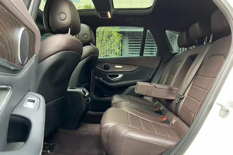 Used Mercedes-Benz GLC 2020 GLC 260 L 4MATIC Luxury Model
