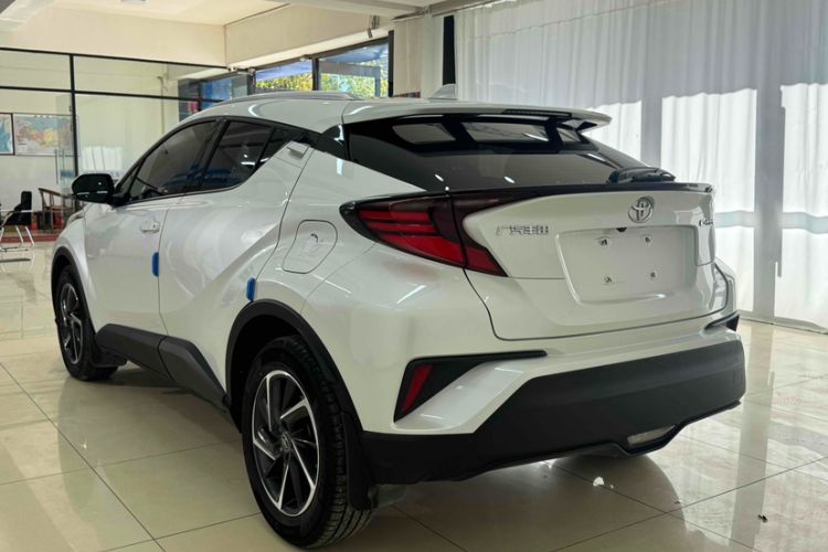 Used Toyota C-HR 2021 2.0L Luxury Edition
