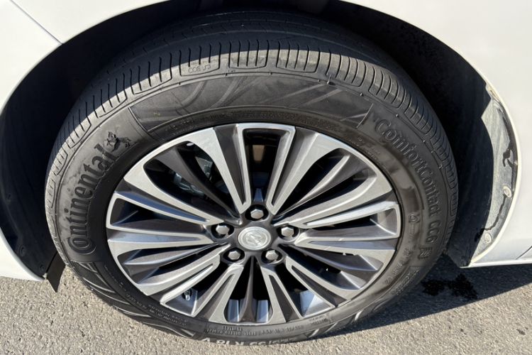 Used Buick GL8 2023 ES Lu Zun Luxury Model
