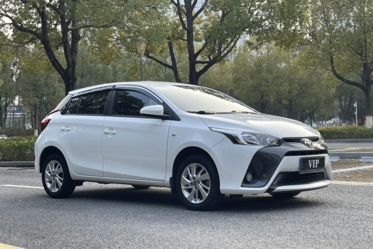 TDK.VehicleDetails.img