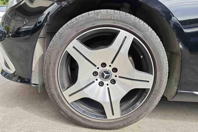 Used Mercedes-Benz E-Class 2016 E 200 L
