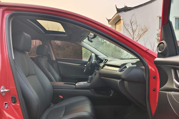 Used Honda Civic 2016 220TURBO CVT Prestige Edition