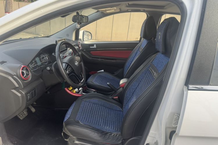 Used BAIC Senova X25 2017 1.5L Automatic Elite Navigation Edition
