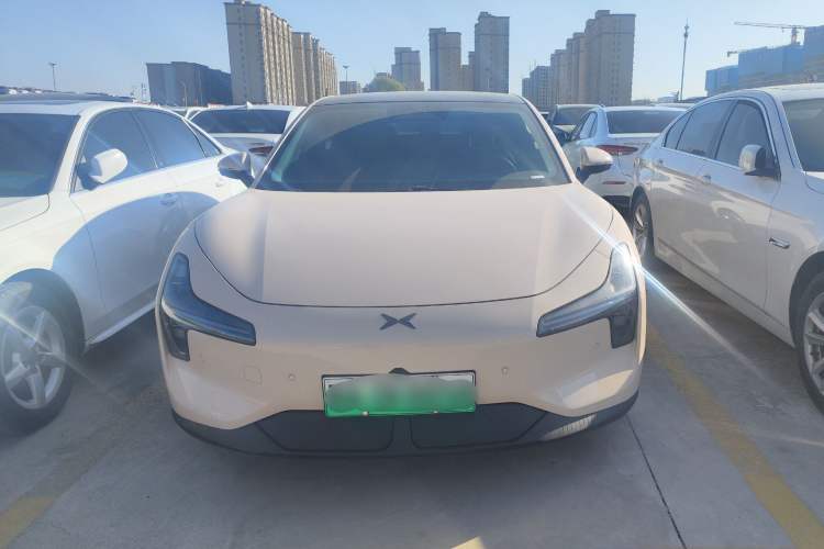 Used XPeng MONA M03 2024 620 with Ultra-Long Range
