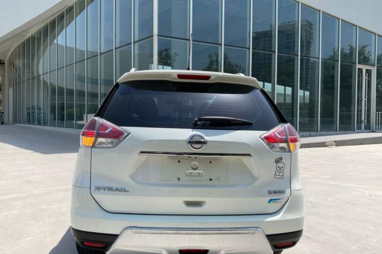 Used Nissan X-Trail 2015 2.0L CVT Comfort MAX Edition 2WD
