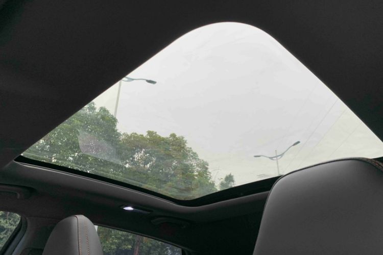 Used Changan UNI-V 2023 1.5T Prestige Model
