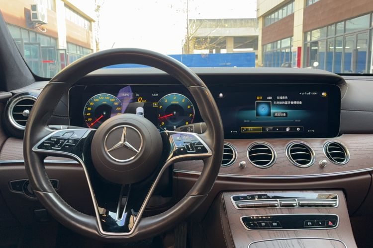 Used Mercedes-Benz E-Class 2021 Restyled E 300 L Luxury Edition
