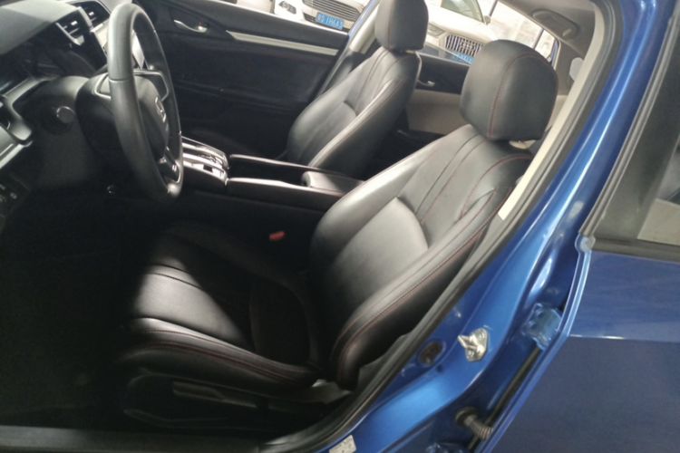 Used Honda Civic 2016 180TURBO CVT Comfort Version
