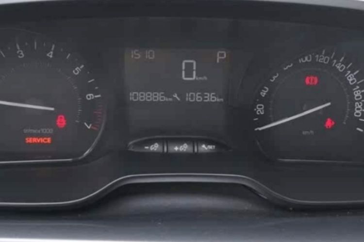 Used Peugeot 2008 2014 1.6L Automatic Trend Edition
