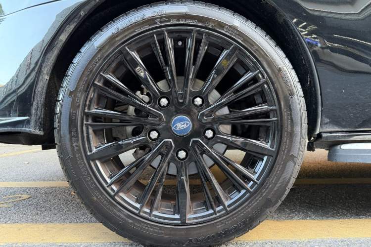 Used Juntian Black Warrior Youth 2025 2.0T Gasoline Top-of-the-Line Version