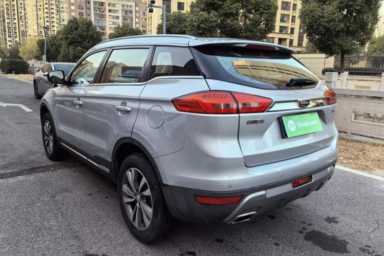 Used Geely Auto Emgrand X7 Sport 2016 2.0L Manual Smart Connect Version
