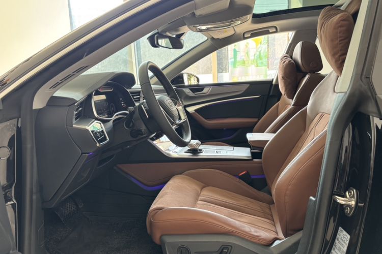 Used Audi A7L 2024 45 TFSI Luxury Edition
