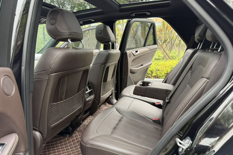 Used Mercedes-Benz GLE 2018 GLE 320 4MATIC Luxury Collection Edition
