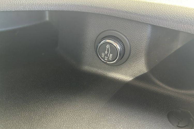 Used Cadillac XT4 2020 28T Two-Wheel-Drive Leading Version
