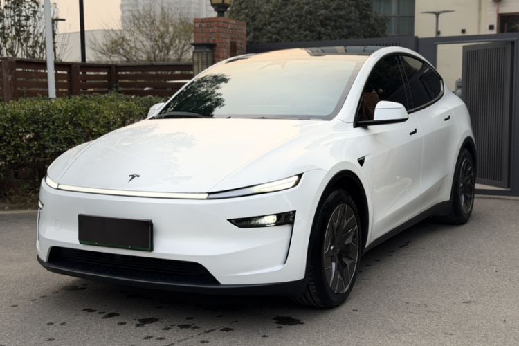 Used Tesla Model Y L 