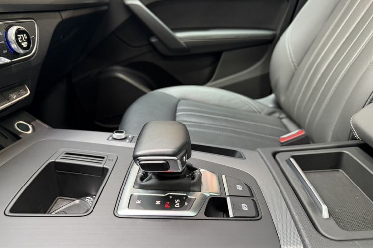 Used Audi Q5L 2023 40T Fashionable and Elegant Version