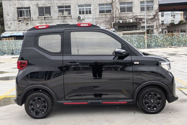 Used Wuling Hongguang MINIEV 2022 GAMEBOY 200km Gaming Edition with Lithium Iron Phosphate