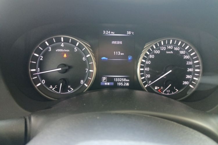 Used Infiniti Q50L 2018 2.0T Enjoyment Version China VI Standard
