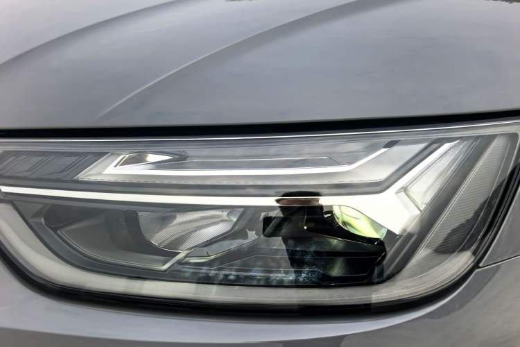 Used Audi Q5L 2025 quattro 45th Anniversary Edition 40 TFSI Luxury Dynamic Model
