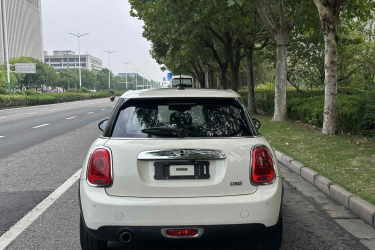 Used  MINI 2015 1.2T ONE Five-Door Edition
