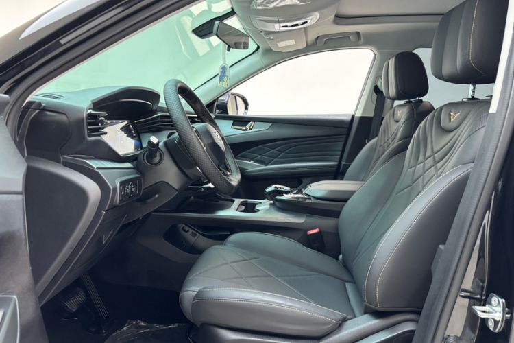 Used Cowin Kunlun 2025 1.5T Peak Edition 5 Seats
