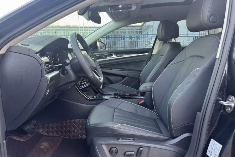 Used Volkswagen Passat 2024 380TSI Starry Dragon Edition