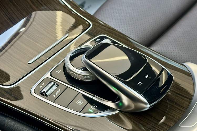 Used Mercedes-Benz GLC 2019 Facelift GLC 260 L 4MATIC Luxury Model
