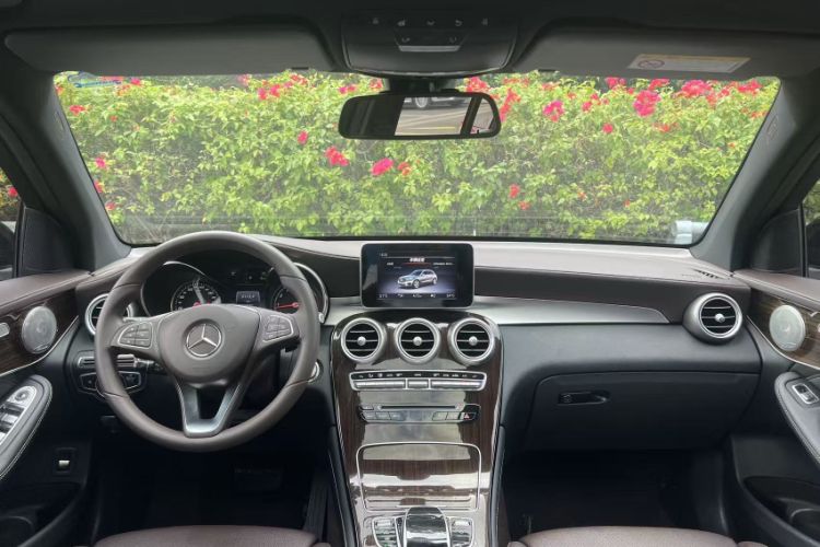 Used Mercedes-Benz GLC 2018 Facelifted GLC 260 4MATIC Dynamic Edition
