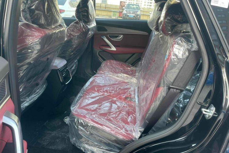 Used JETOUR X70 PLUS 2023 1.5T CVT Ziqiang MAX 7-Seater
