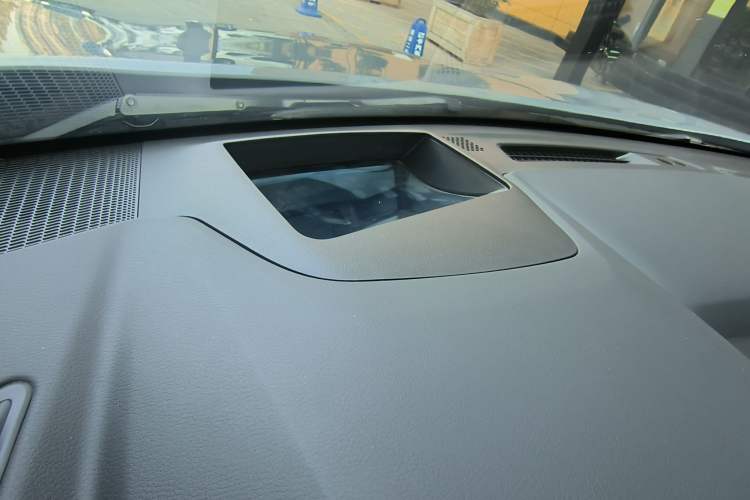 Used Nissan X-Trail 2023 e-POWER Ultra-Hybrid Dual-Motor All-Wheel-Drive Supreme Edition
