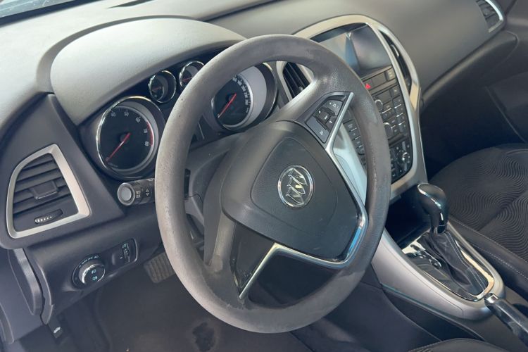 Used Buick GT 2014 XT 1.6L Automatic Fashion Edition
