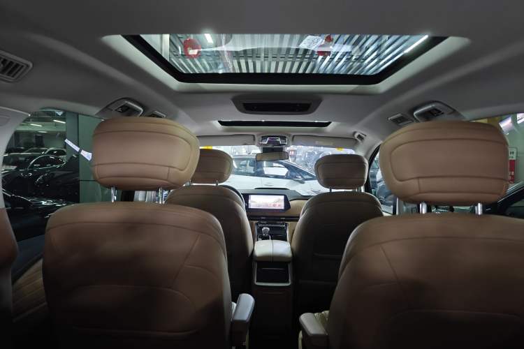 Used  RF8 2024 Zhiling Edition 2.0T Prestige Model
