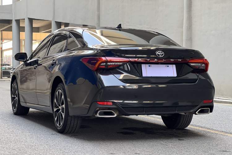 Used Toyota Avalon 2023 2.0L Progressive Edition
